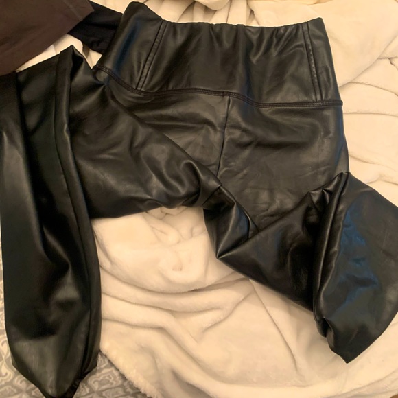 Leather pants from eclipse size medium. So cute - Picture 1 of 1